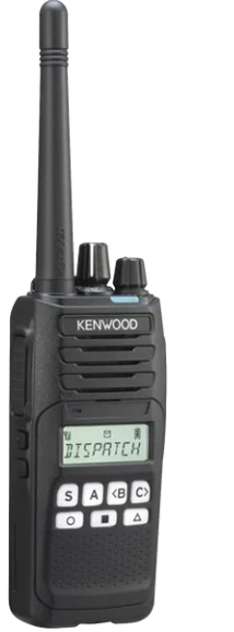 RADIO PORTATIL KENWOOD CON PANTALLA ANALOGO/DIGITAL RADIO INCLUYE: ANTENA KRA-27, CLIP, BATERIA DE LITHIUM KNB-45L 2000 MAH, CARGADOR KSC-43, 2 BOTONES (ENC/VOL Y CANALES), TAPADERAS